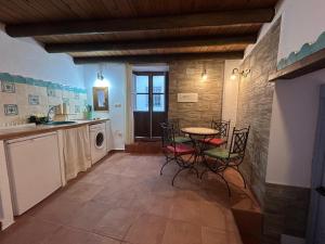 La esencia de Ana Toribia