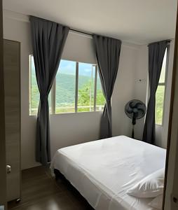 Cabaña Amanecer con Jacuzzi Vista a las Montañas.