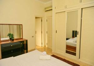 Stylish 4BR Villa V15 with a Private Heated Pool at White Villas