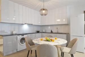 Sunflower Gem by Homie