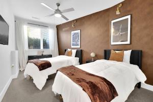 Luxury 2-Bedroom Apartment Near The Battery Atlanta with Pool, Sky Lounge & Free Parking