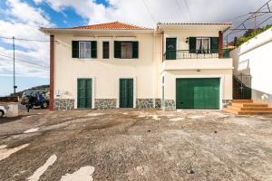 Casa da Georgina by GALMI