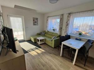 Apartment with Garden in Vrchlabi 53364