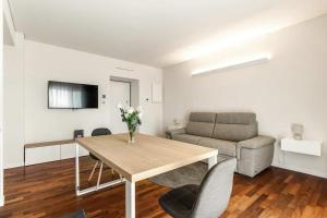 Giax Tower-Spa, Pool, Parking