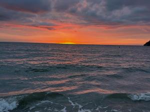 Edificio DELVENTTO- Pozos Colorados -Apartaestudio