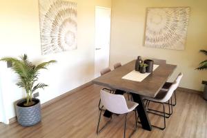 Gran casa ubicada en precordillera