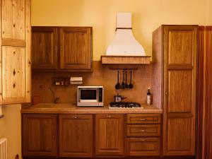 Apartment with swimming pool in Tuscany