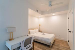 Vibrant 1BR1BA, Pool, Gym, Rooftop, Laundry, Parking