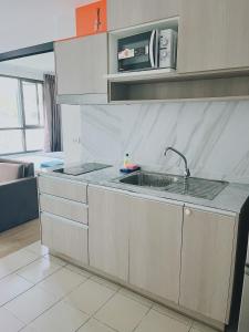 47near Shopping Malls and Naka night market