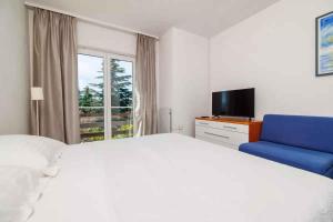 Apartment in Novi Vinodolski 15312