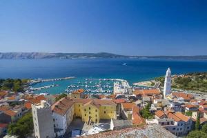 Apartment in Novi Vinodolski 15308