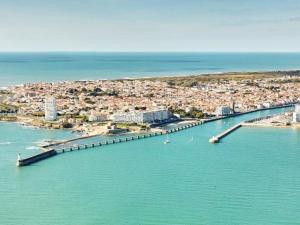 Appartement lumineux proche plage et commerces - FR-1-92-956