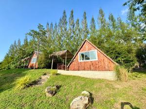 Camping Lake Mountain