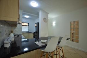 Seaside Village Escape - Two Bedroom Apartment - Big Bay