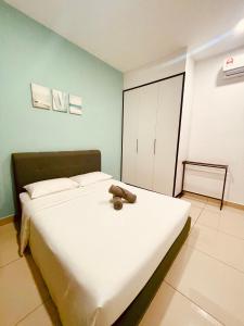 Desaru Central Apartment w Pool,CinemaScreen,Netflix & WiFi