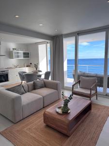 Apartment front line