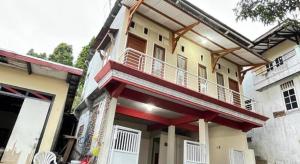 OYO 93422 Villa Tirto