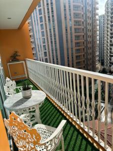 Mi Casa by Señorita Cherry