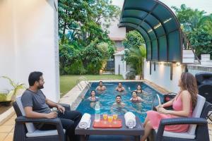 Luxury 4BHK - Villa 360 - Pvt Pool & Scenic Stay