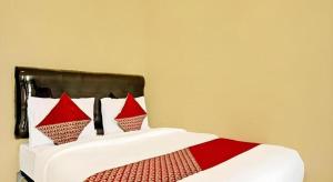 Hotel O J&b Rooms Tomang