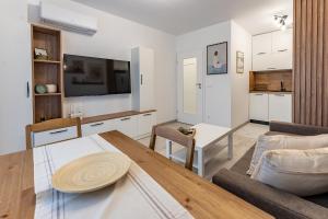 Bright and Cozy Apartment at a quiet Location