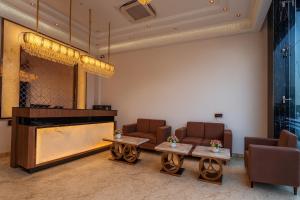 Hotel Grand Shalimar by JMD Group