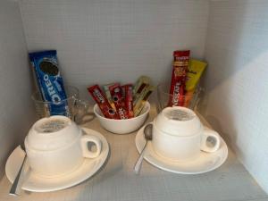 Stylish 1BR Surin Beach Kitchen & Rooftop Pool by Renttini