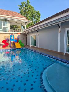 Sun Poolvilla Bangsaray