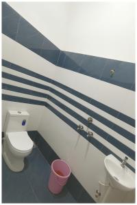 Hotel Ragam V Bharat Near Kashi Railway Station and Kashi Vishwanath Temple - Free Wi-Fi - Paid Parking Facilities -Fully Air conditioning Room - Best Hotel In Varanasi