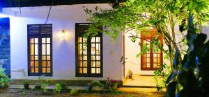 ARIYASIRI villa ahangama