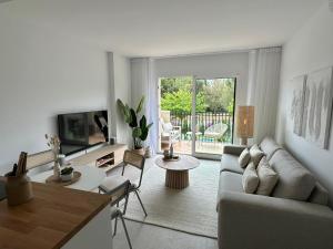 Casa Montgó Esencial