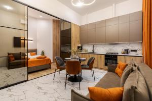 LEOGRAND Apartments on Slovatskogo 16-1