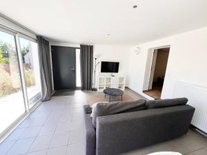 Grand appart 3 pièces à 2 min dOrly