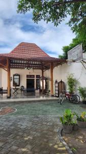 Villa Kalingga MJ