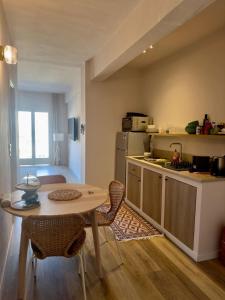 Cozy apartment in town