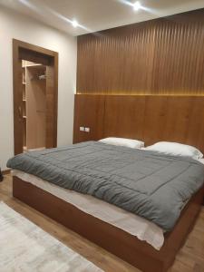 luxury apartment Westown sodic