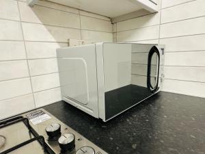 Large room in Shepherds Bush