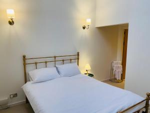 Cozy Room in Glasgow