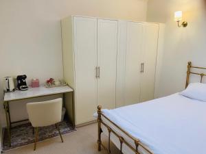 Cozy Room in Glasgow