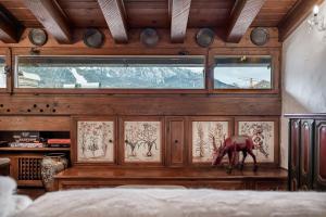 GuestHost - Cortina Charming Wooden Alpine Nest