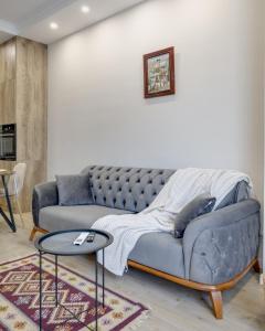 Central Tbilisi Studio Near Old Town Bus Stop and Metro