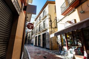 VELALMA -Edificio exclusivo de apartamentos turisticos en Centro histórico-JAEN