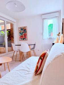 La Parenthèse proche Airbus, Meett, Parking privé proche Aéroport