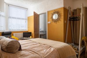 Dryw at Deanfield House Adult only Sea View Apartment in Moelfre by Lazy Days Anglesey