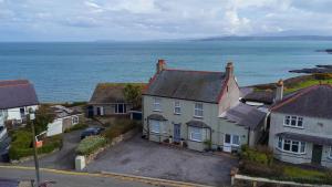 Dryw at Deanfield House Adult only Sea View Apartment in Moelfre by Lazy Days Anglesey