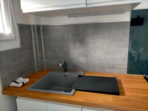 Studio Le Provence 2 étoiles tout équipé, wifi, parking