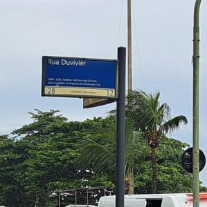 Studio a uma quadra da praia de Copacabana