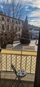 Mugello, vicino lago, Outlet