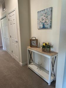 Modern 2bed 2 bath condo