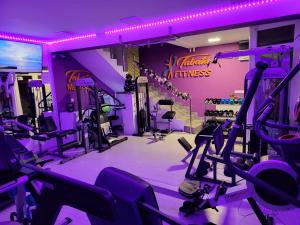 TABATA FITNESS Apartments DEVA